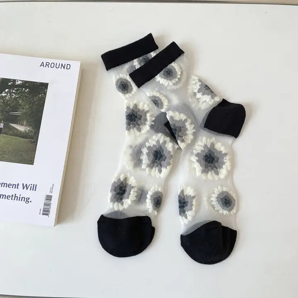 Accessories - X12  Dopamine Sunflower Sheer Mesh Socks One Size